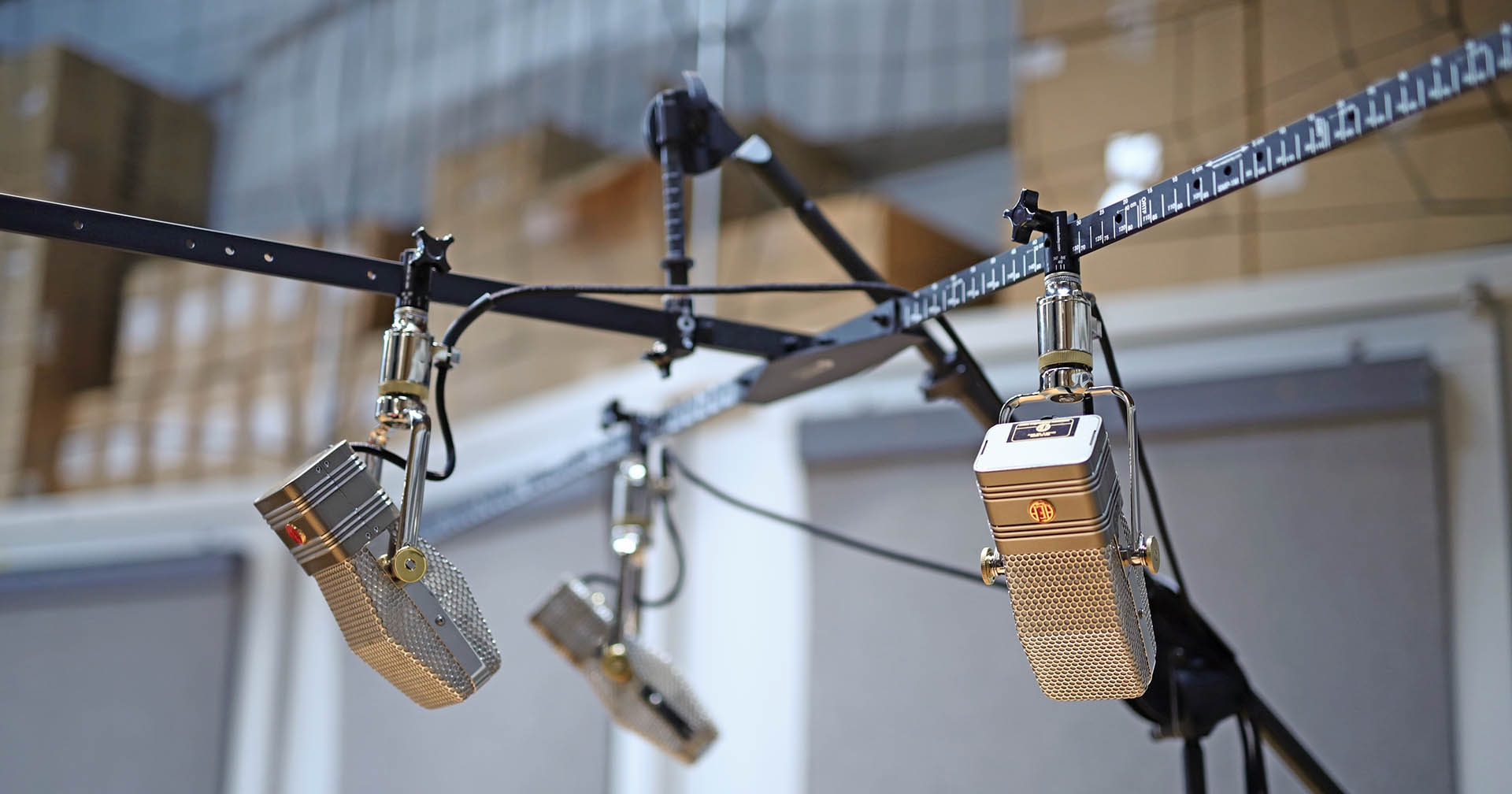 Microphone array placement photograph